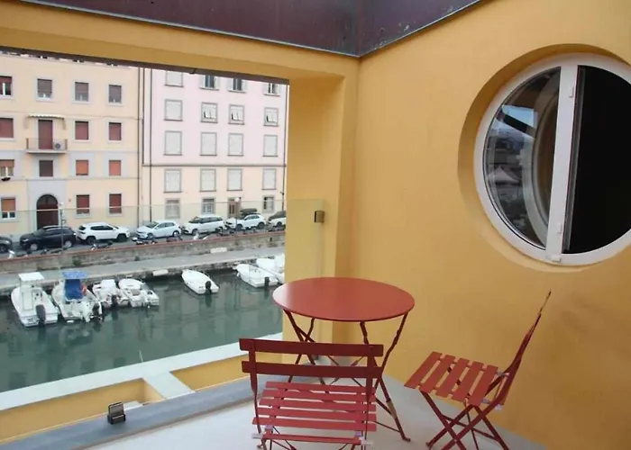 Waterfront Balcony I Grani 4 Resort Style Suite