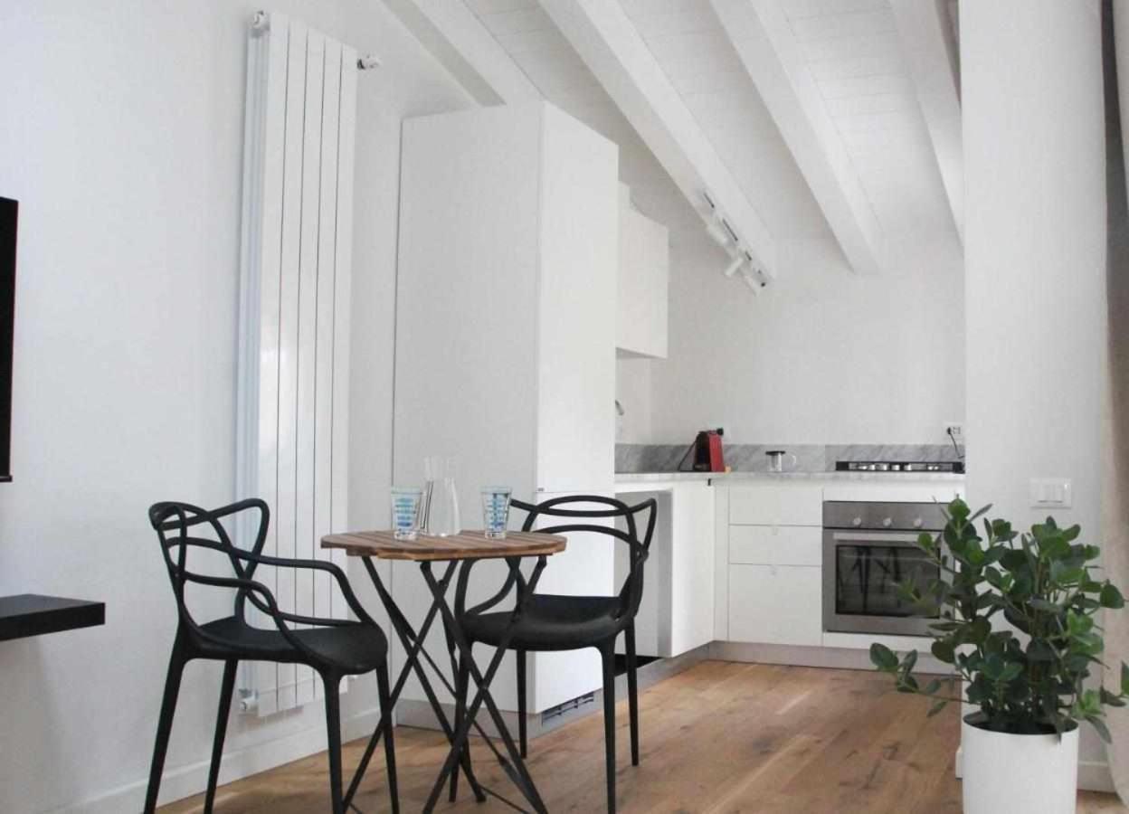 Apartment Waterfront Balcony I Grani 4 Style *